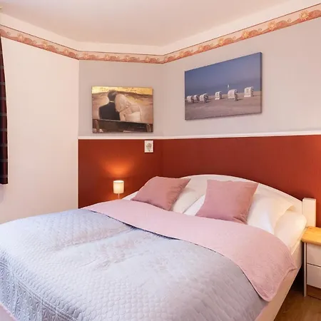 شقة Strandhausvilla 4 داهم